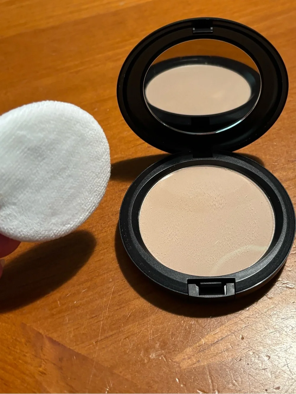 MAC Blot Powder/Pressed Medium